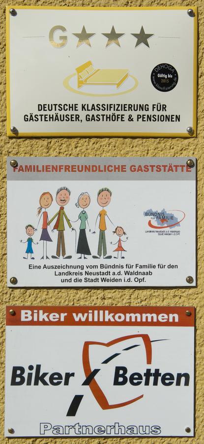 Landgasthof Zum Goldenen Loewen Moosbach  Exterior foto